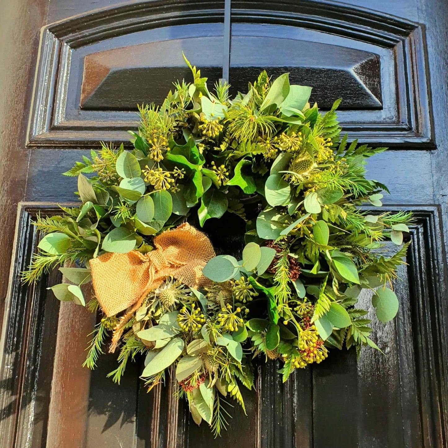 Plain Foliage Wreath - 8"